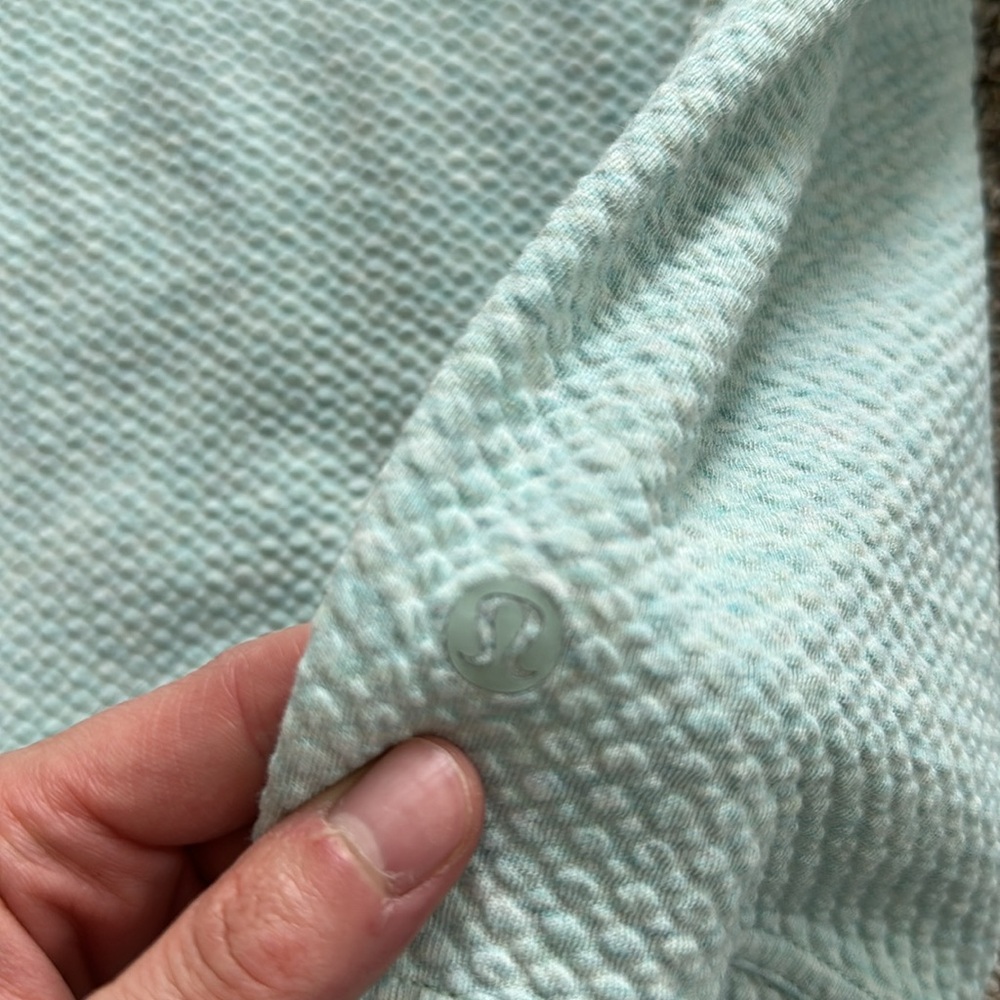 Lululemon Light Green Textured Pullover, Medium, … - image 3